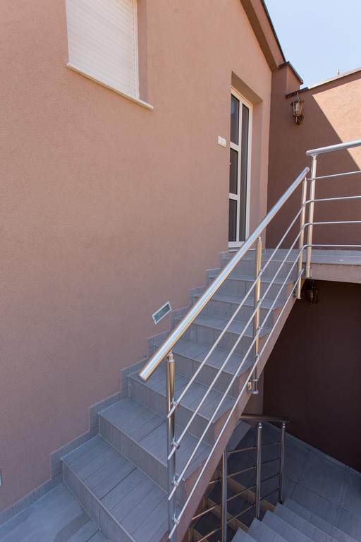 Apartments & Rooms Villa Zaad Mostar Zewnętrze zdjęcie